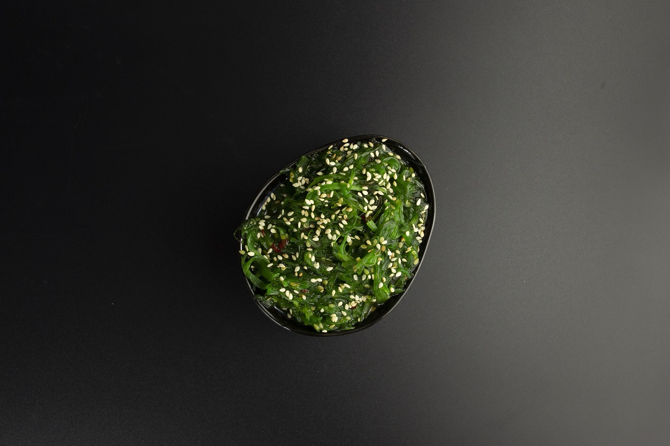 SAŁATAKA WAKAME